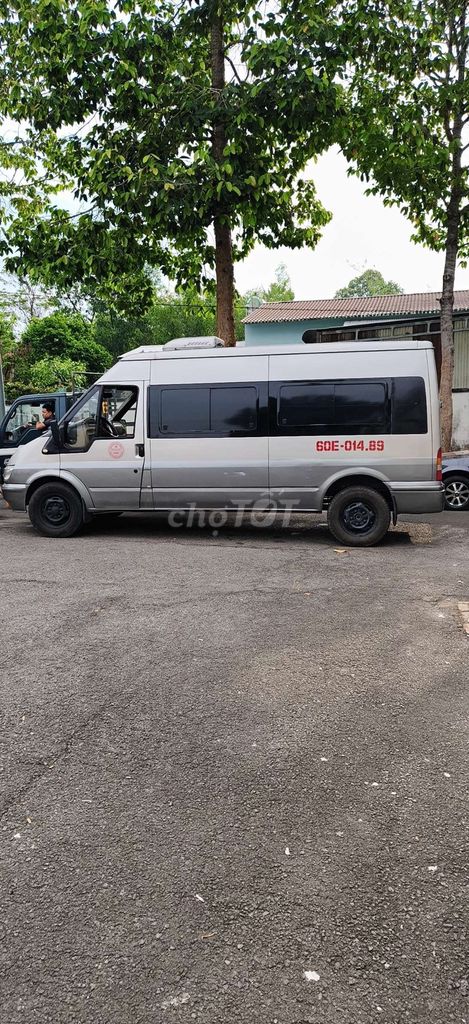 Ford Transit - ảnh 4