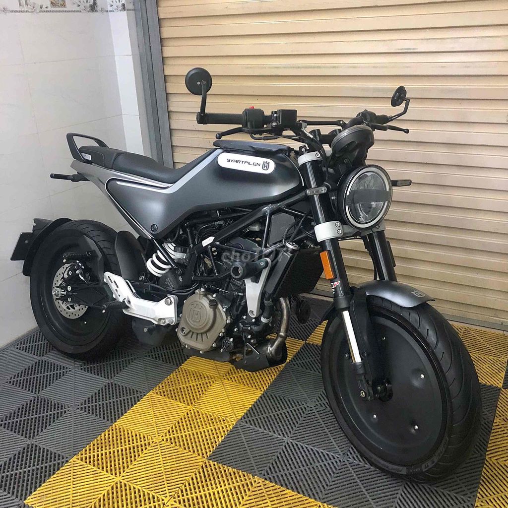Husqvarna Svartpilen 2022 - ảnh 1
