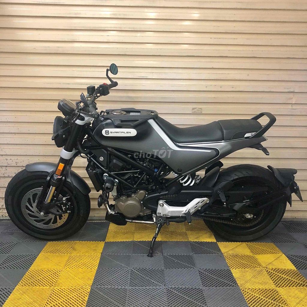 Husqvarna Svartpilen 2022 - ảnh 4