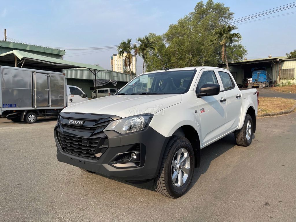 Isuzu 2026 - ảnh 2
