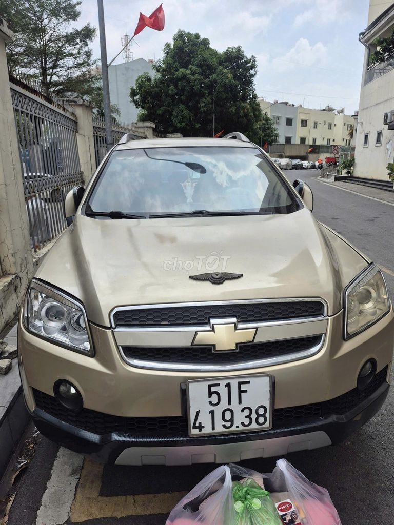 Chevrolet Captiva 2021 - ảnh 1