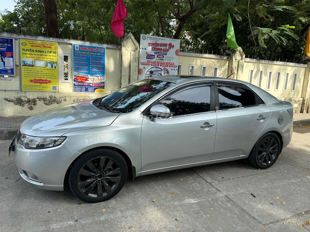 Kia Forte 2010 - ảnh 3