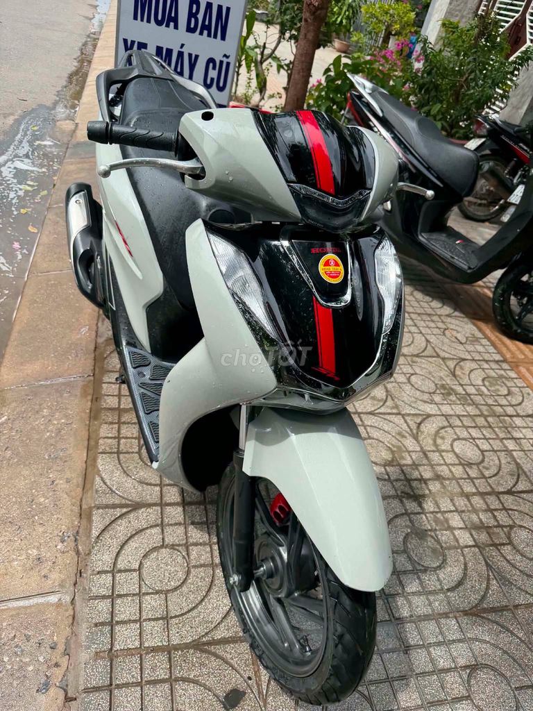 Honda SH 2023 - ảnh 2