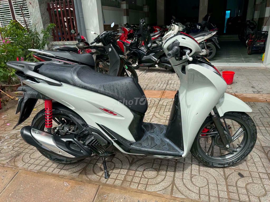Honda SH 2023 - ảnh 4