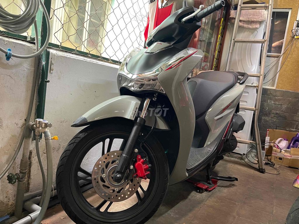 Honda SH 2025 - ảnh 1