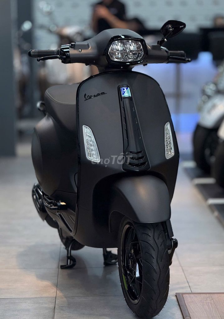 Piaggio Vespa 2026 - ảnh 2