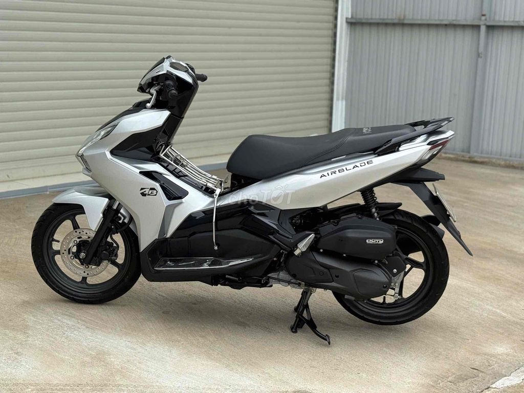 Honda Air Blade 2021 - ảnh 3