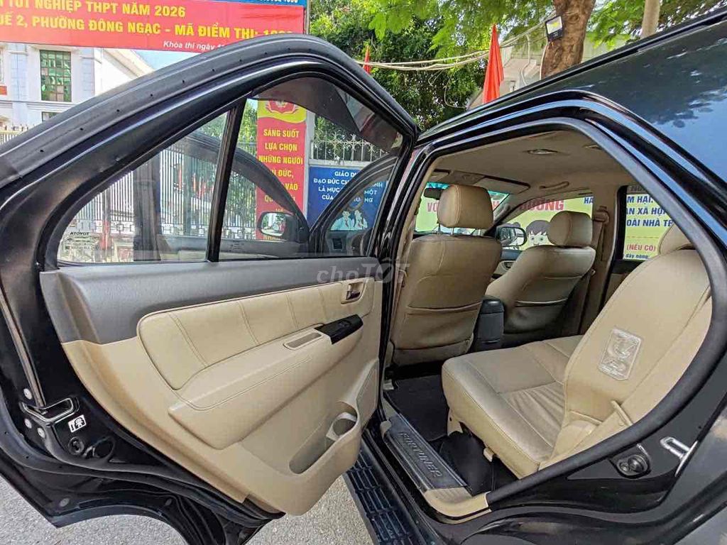 Toyota Fortuner 2013 - ảnh 5