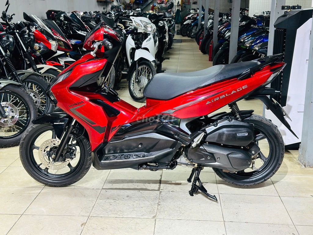 XE M 2022 - ảnh 5