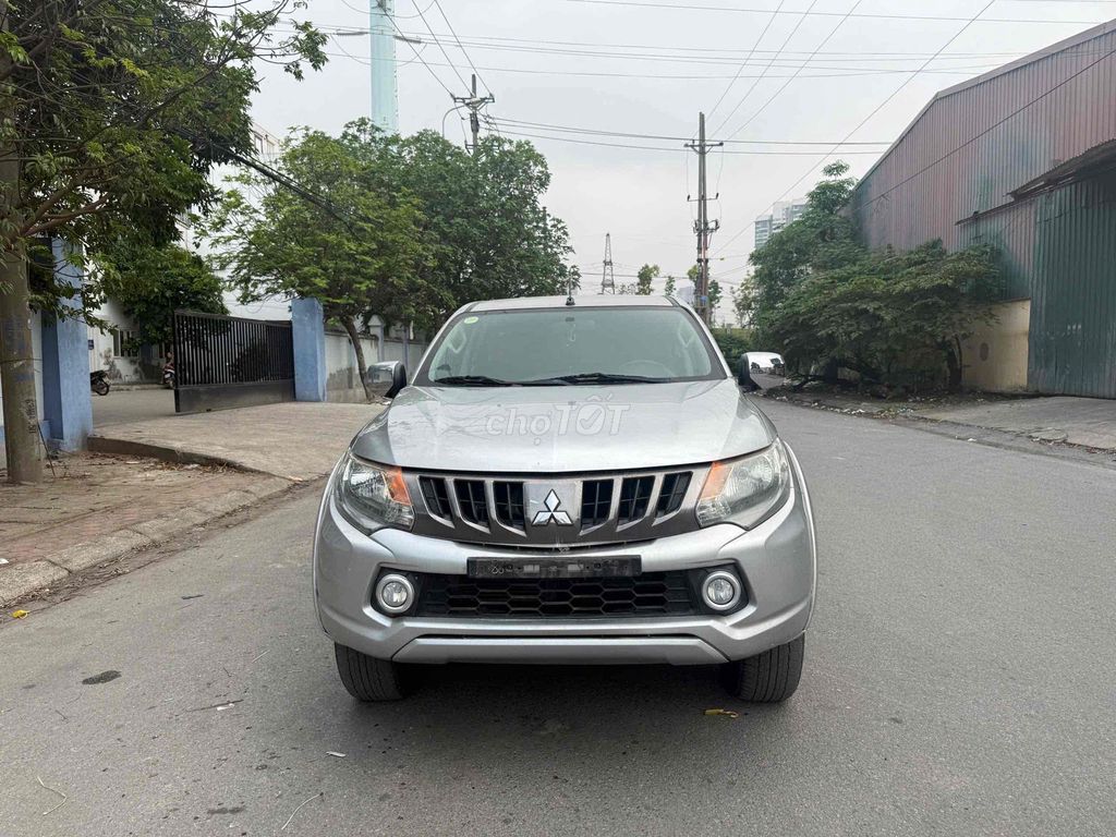 Mitsubishi Triton 2017 - ảnh 1