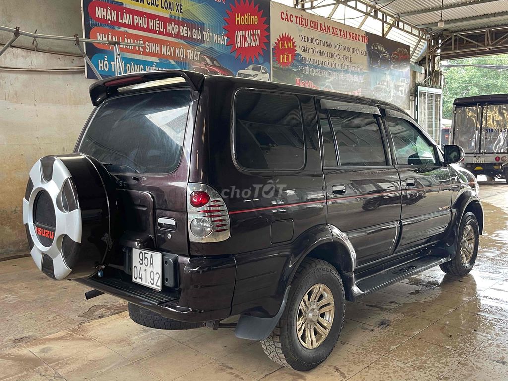 Isuzu - ảnh 4