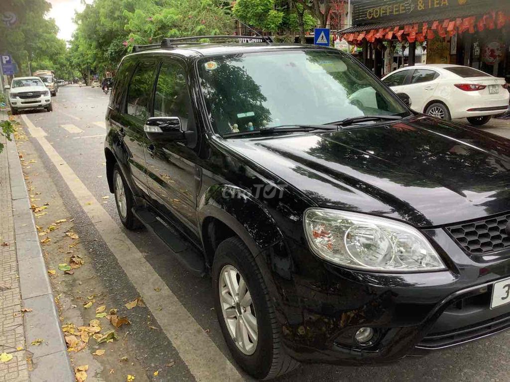 Ford Escape 2012 - ảnh 3