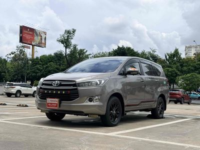 Toyota Innova 2.0E 2018 - ảnh 1