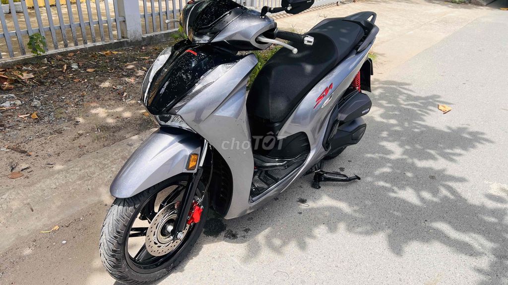 Honda SH 2023 - ảnh 1