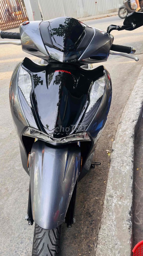 Honda SH 2023 - ảnh 4