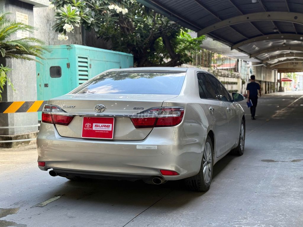 Toyota Camry 2.5Q 2018 - ảnh 5