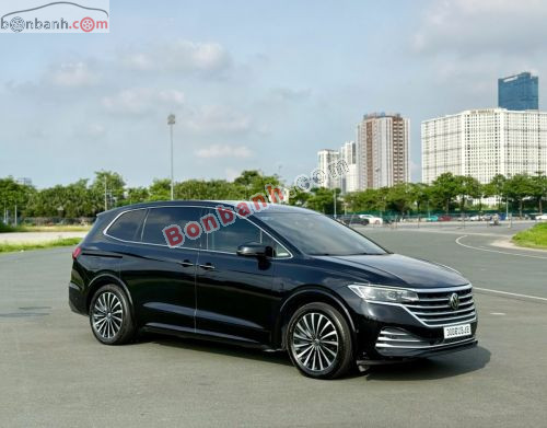 Volkswagen Viloran Luxury 2024 - ảnh 2