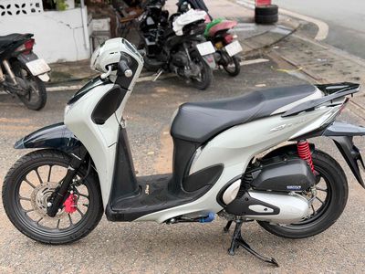 Honda SH Mode 2022 - ảnh 1