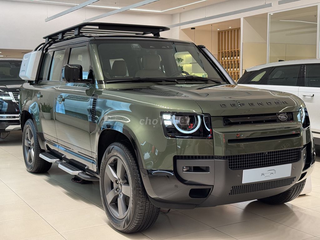 Land Rover Defender 2026 - ảnh 1