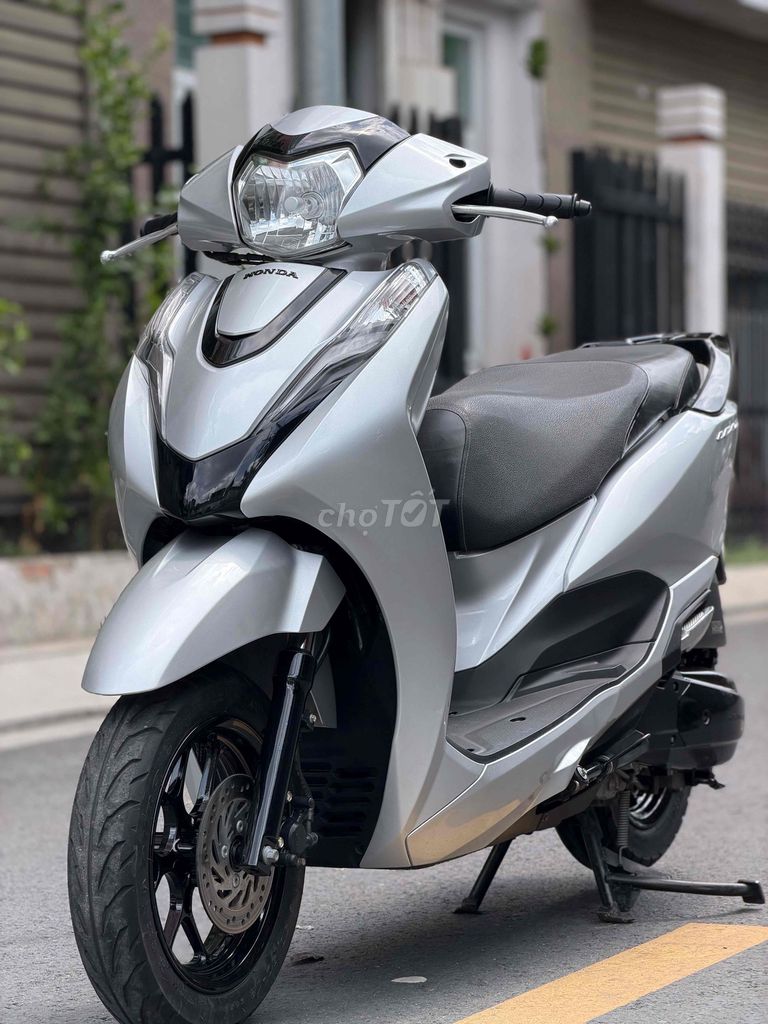 Honda Lead 2018 - ảnh 1