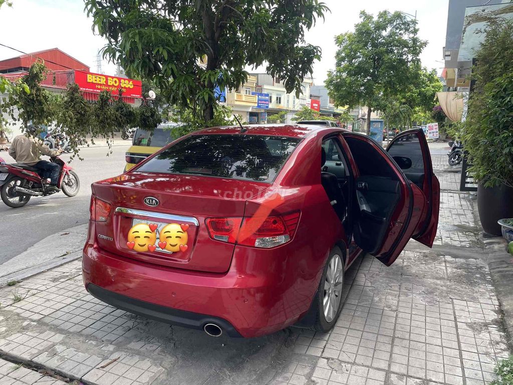 Kia Cerato 1.6 AT 2011 - ảnh 1
