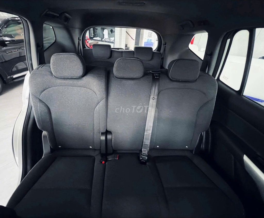 VinFast Limo Green - ảnh 4