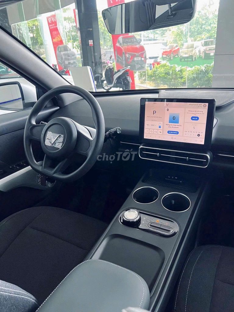 VinFast Limo Green - ảnh 5