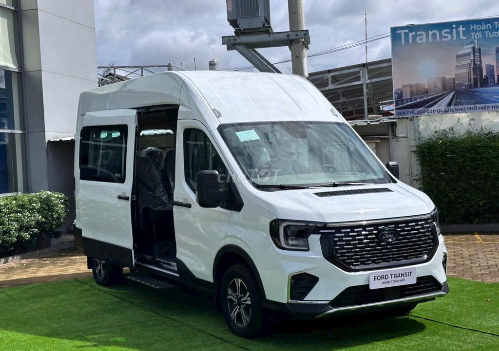 Ford Transit 2025 - ảnh 2