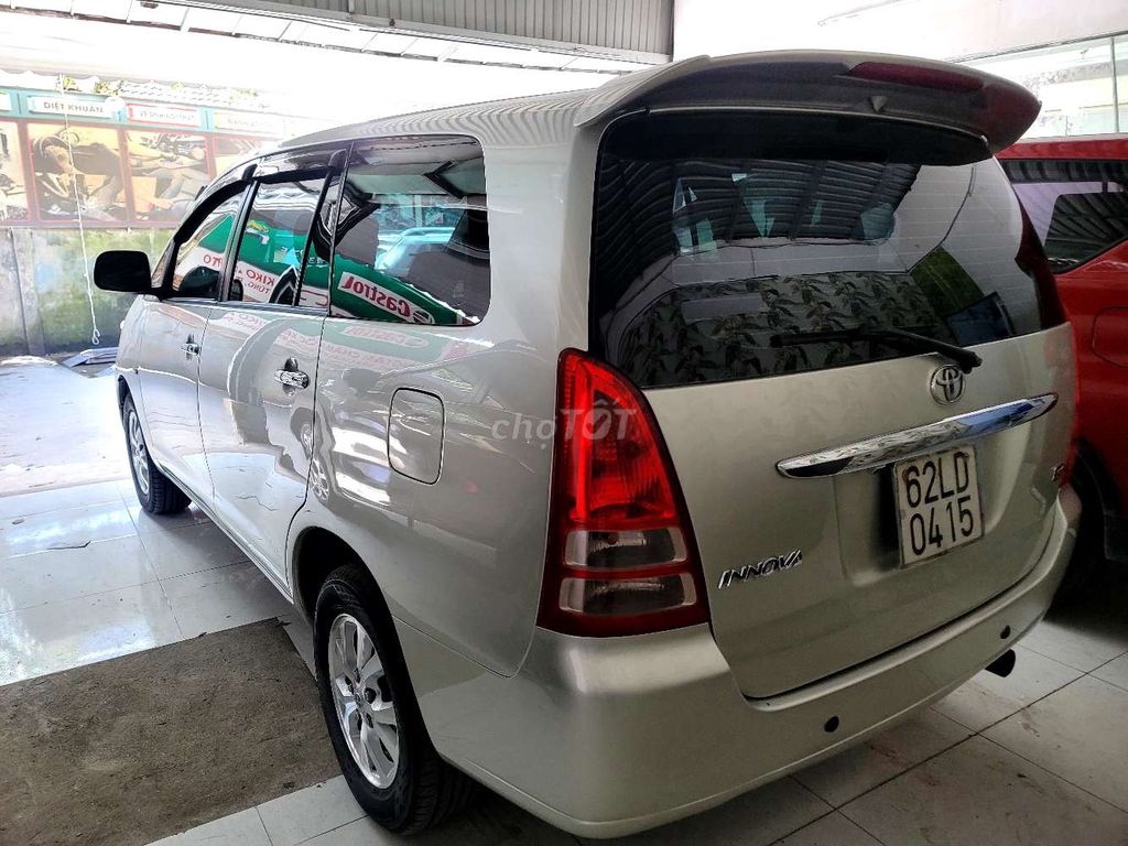 Toyota Innova 2007 - ảnh 4