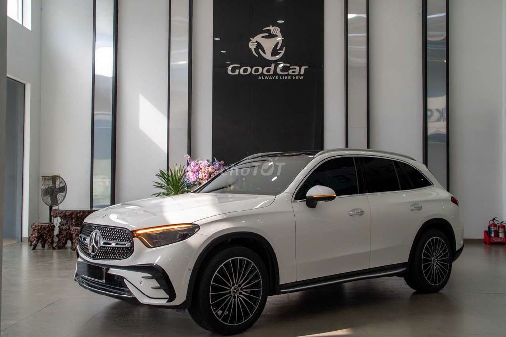 Mercedes-Benz GLC 2023 - ảnh 3
