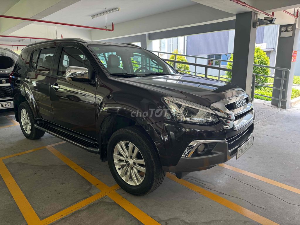 Isuzu - ảnh 1