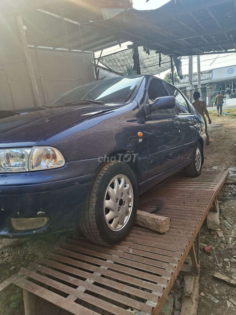 Fiat Siena - ảnh 3