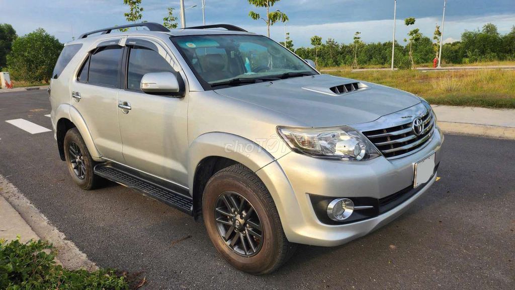 Toyota Fortuner 2016 - ảnh 2