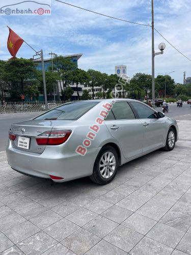 Toyota Camry 2.0E 2015 - ảnh 2