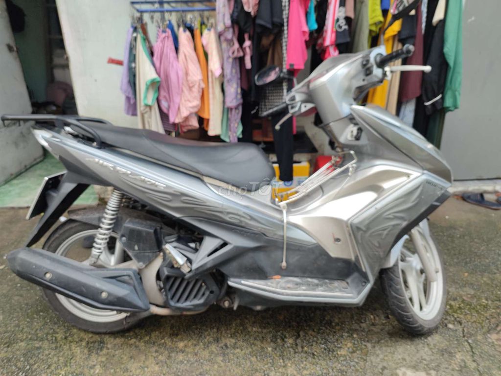 Honda Air Blade 2015 - ảnh 2