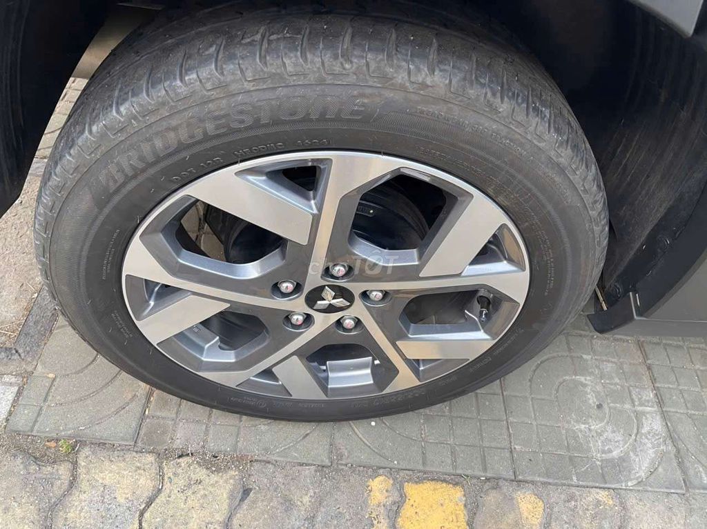 Mitsubishi Xpander Cross 2025 - ảnh 5