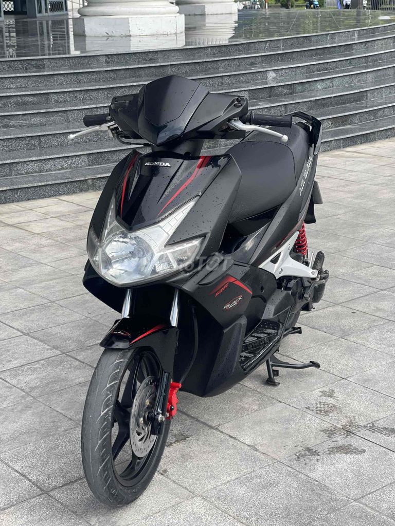 Honda Air Blade 2015 - ảnh 4