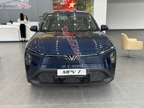 VinFast VF MPV 7 AT 2026 - ảnh 2
