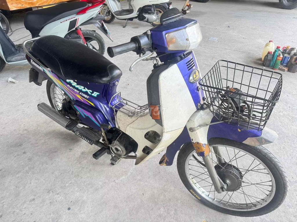 Kawasaki Max 1980 - ảnh 1