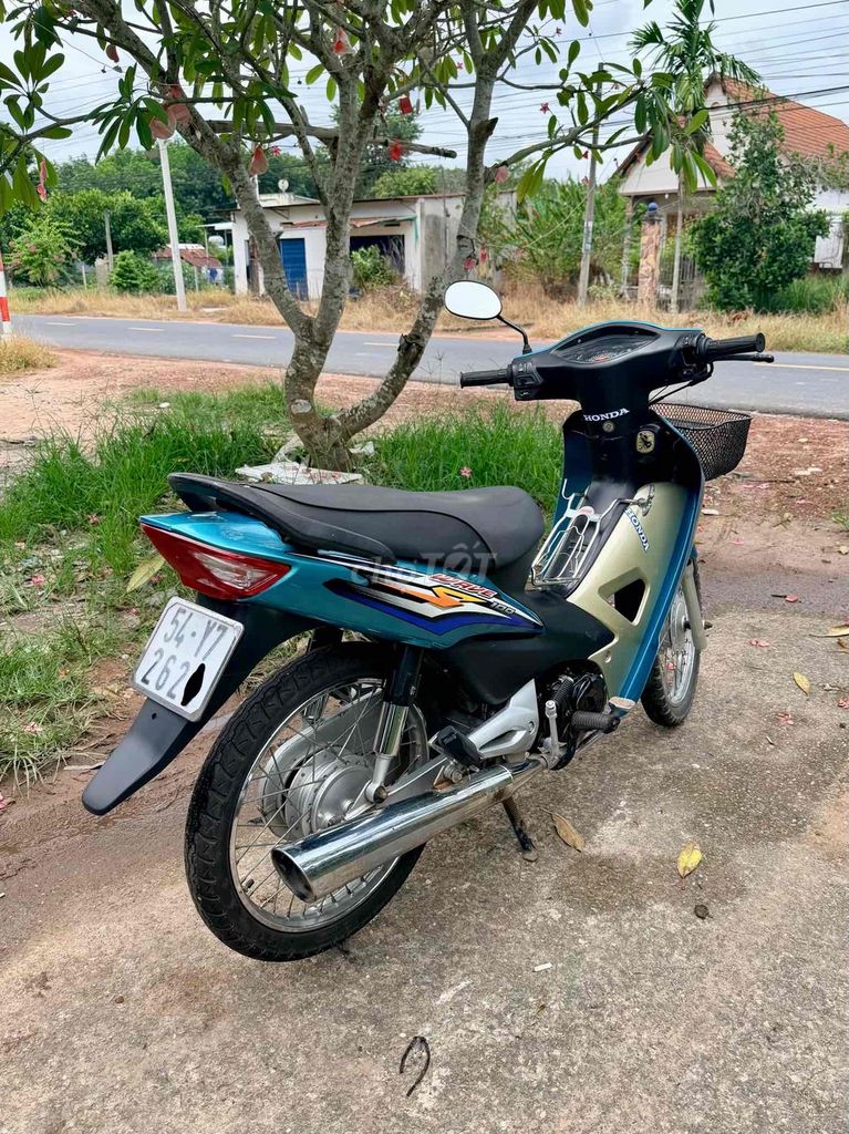 Honda 2012 - ảnh 1
