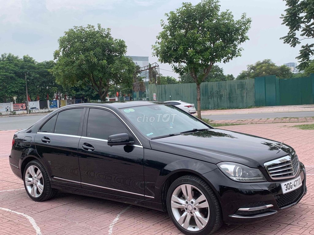 Mercedes-Benz 2014 - ảnh 2