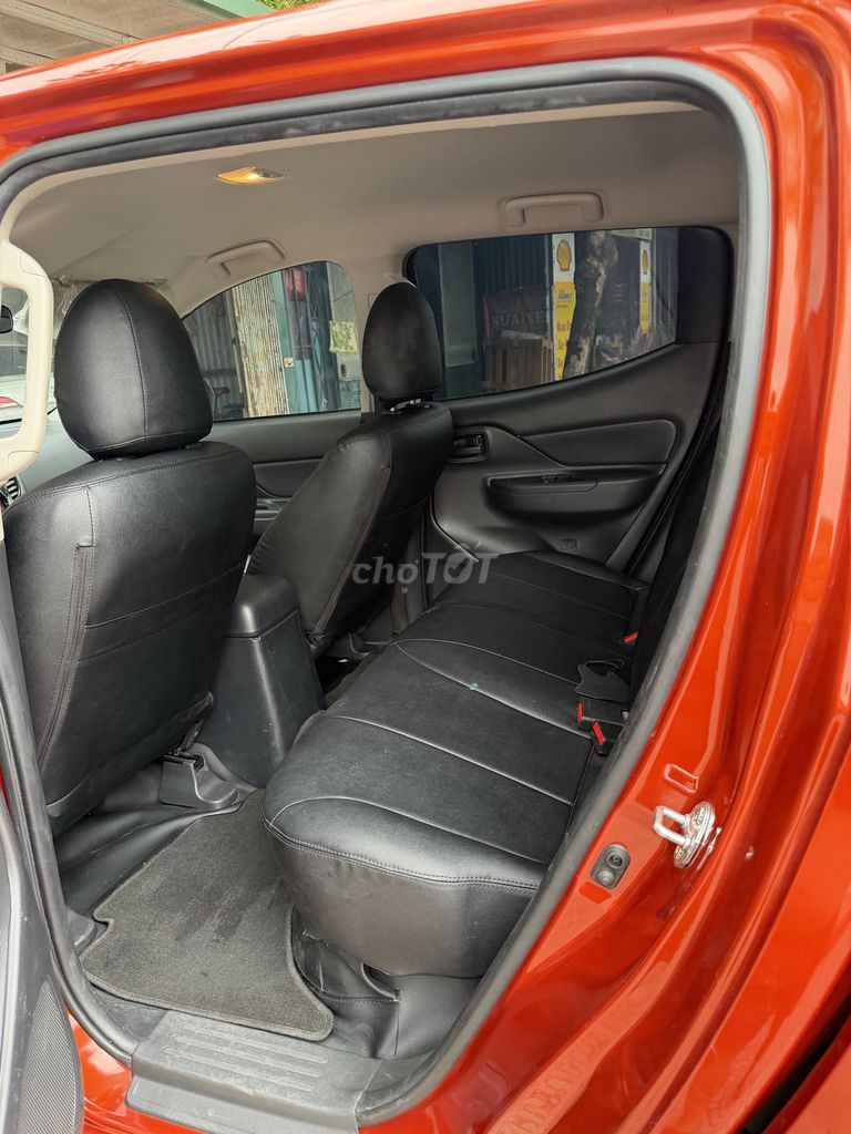 Mitsubishi Triton 2021 - ảnh 5