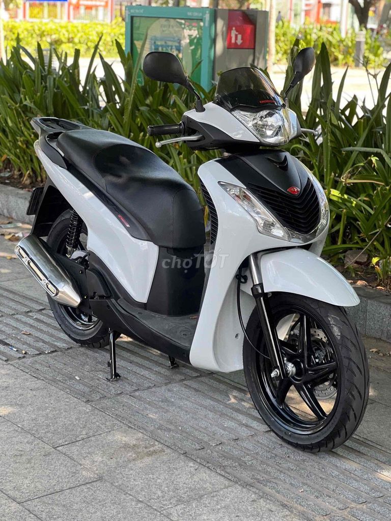 Honda SH 2010 - ảnh 1