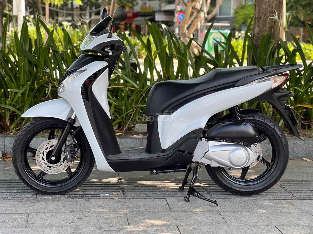 Honda SH 2010 - ảnh 3