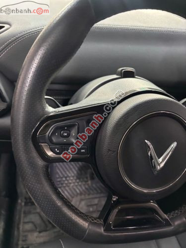 VinFast VF8 Eco AWD 2023 - ảnh 4