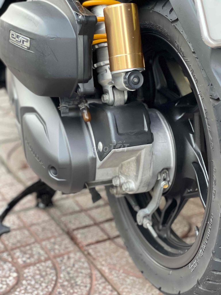 AB 2022 - ảnh 5