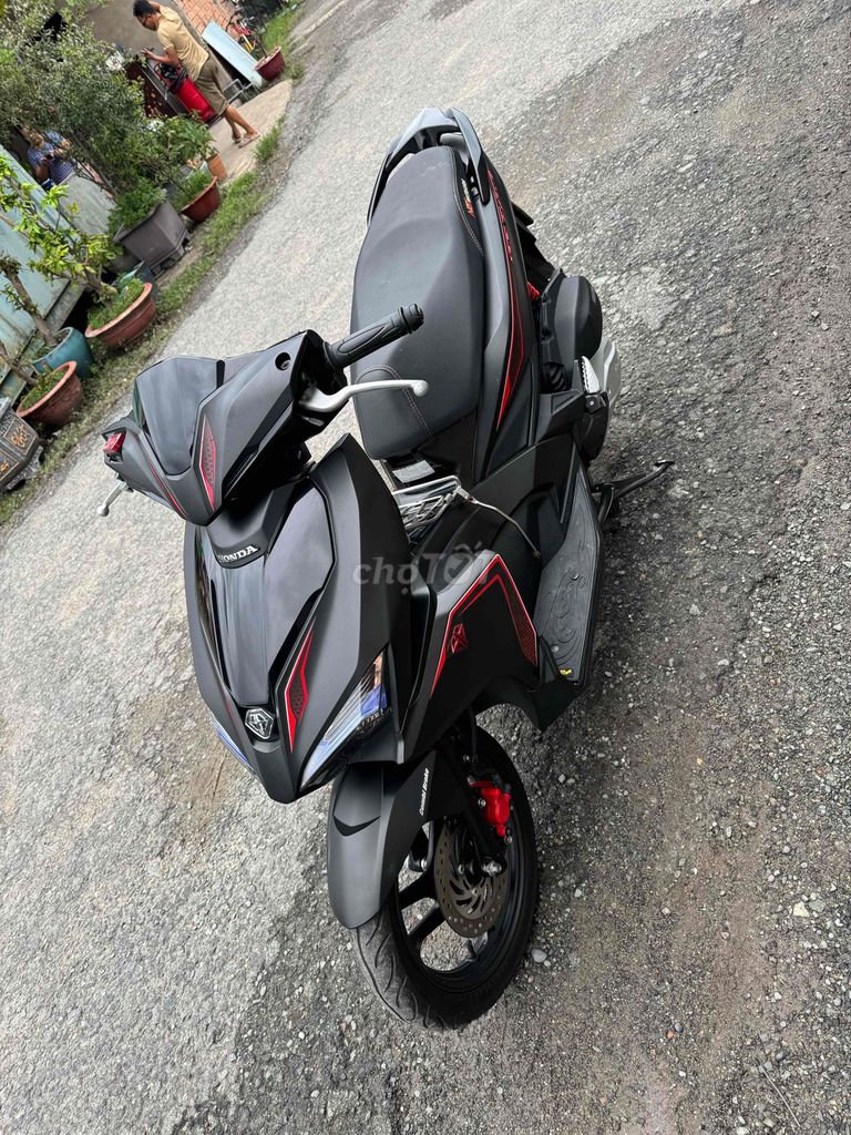 Honda Air Blade 2018 - ảnh 2