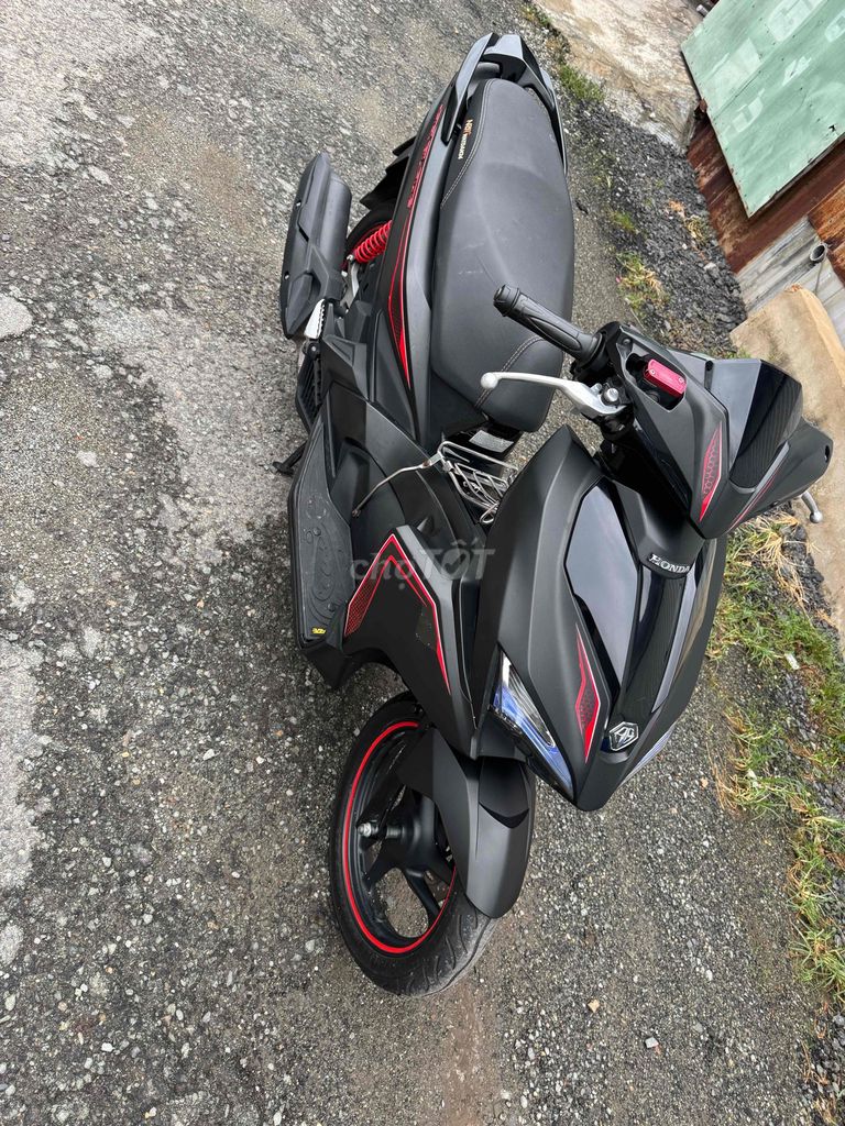 Honda Air Blade 2018 - ảnh 3