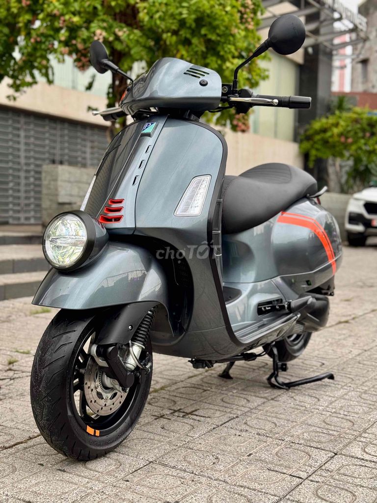 Piaggio Vespa 2024 - ảnh 1