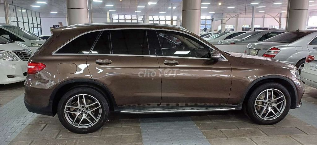Mercedes-Benz 2019 - ảnh 3